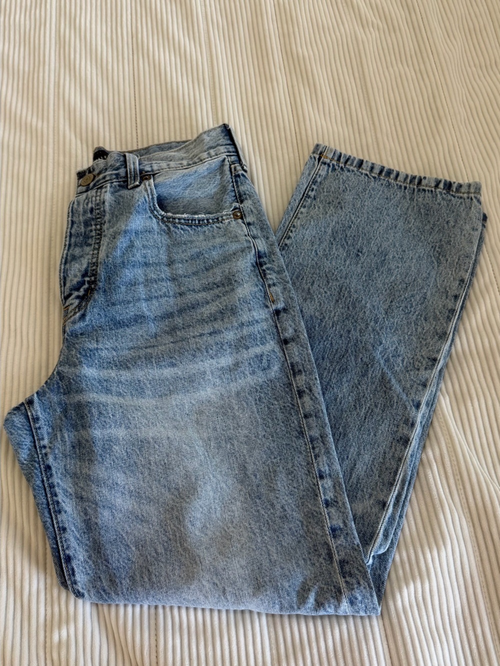 Aeropostale Women’s 90’s Baggy Jeans